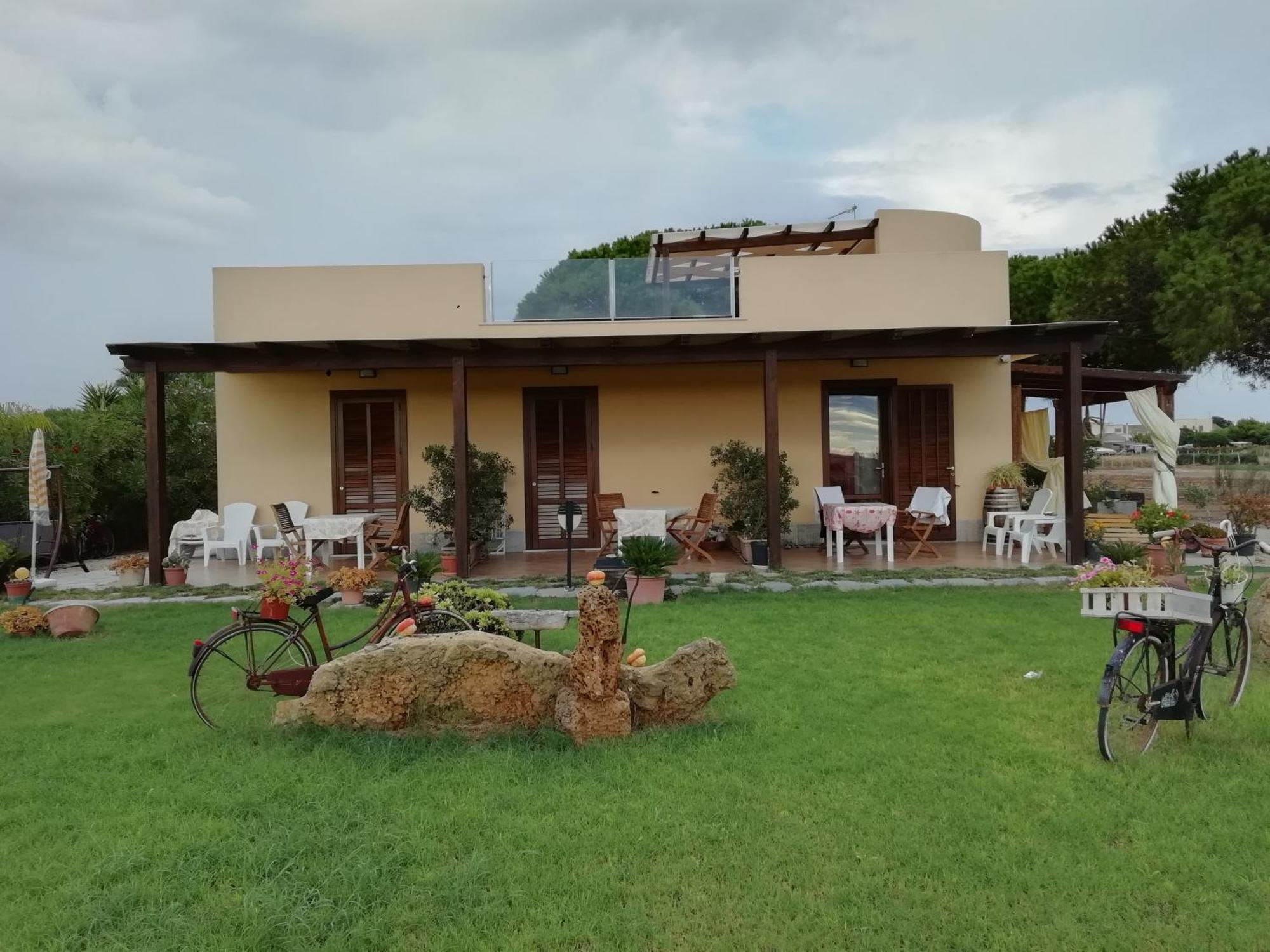 Raggio Di Sale Bed and Breakfast Τράπανι Εξωτερικό φωτογραφία